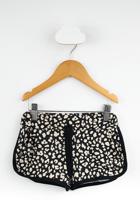Short - Modal